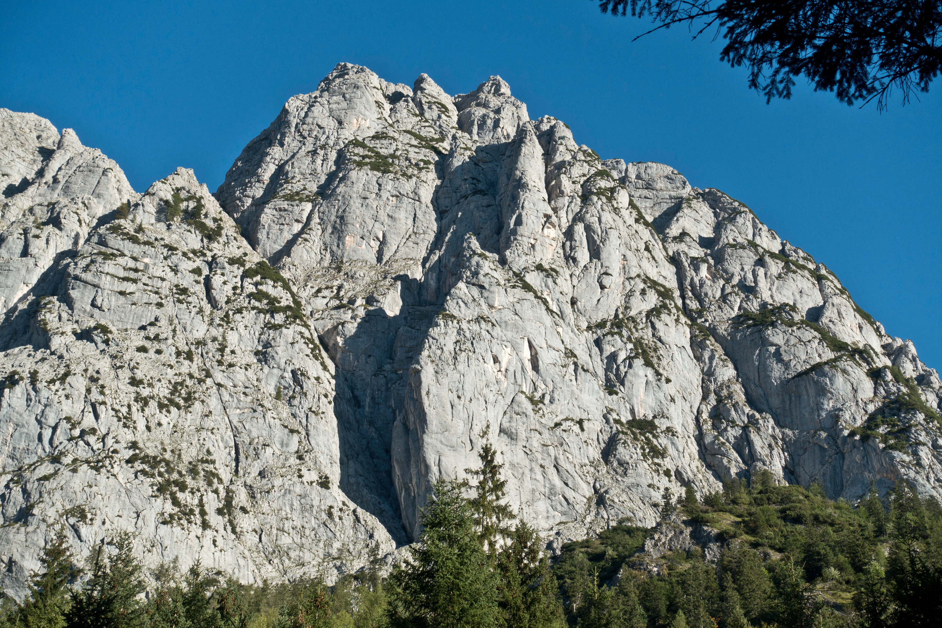 Klettertour: Hohes Gerstfeld – Alte Südwand von Sebastian Steude